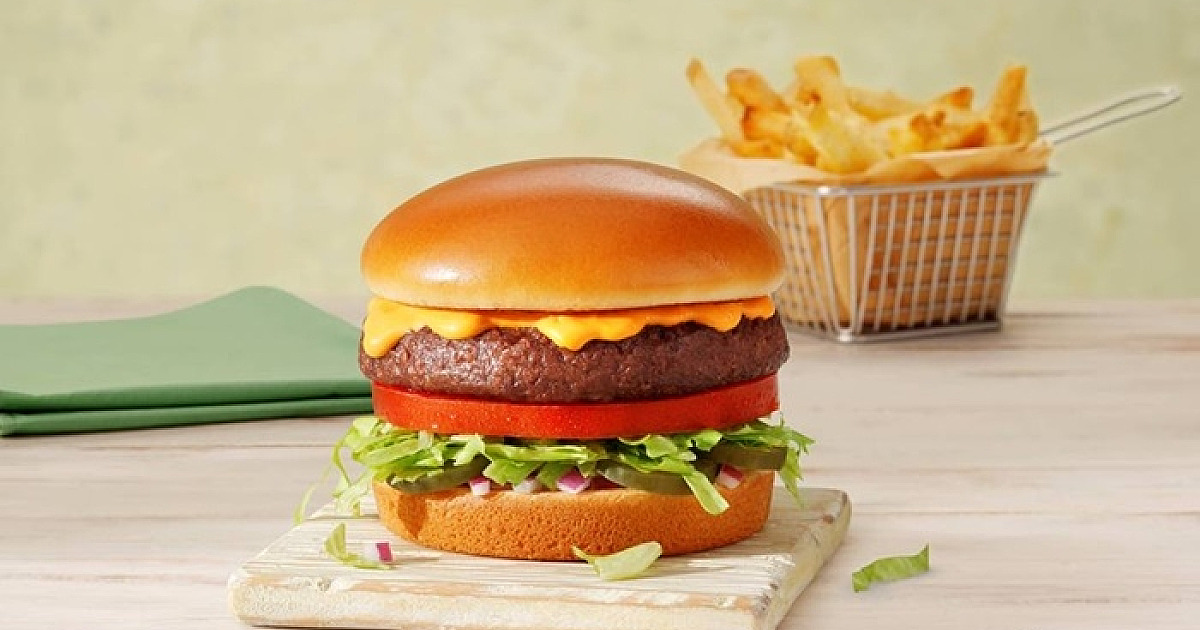 Outback anuncia sanduíche com hambúrguer e queijo vegano