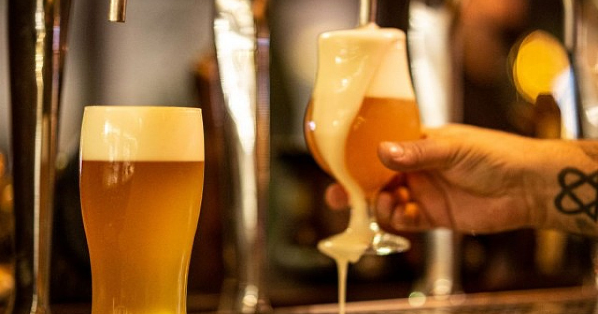 Cão Véio celebra St. Patricks Day com Double Chopp