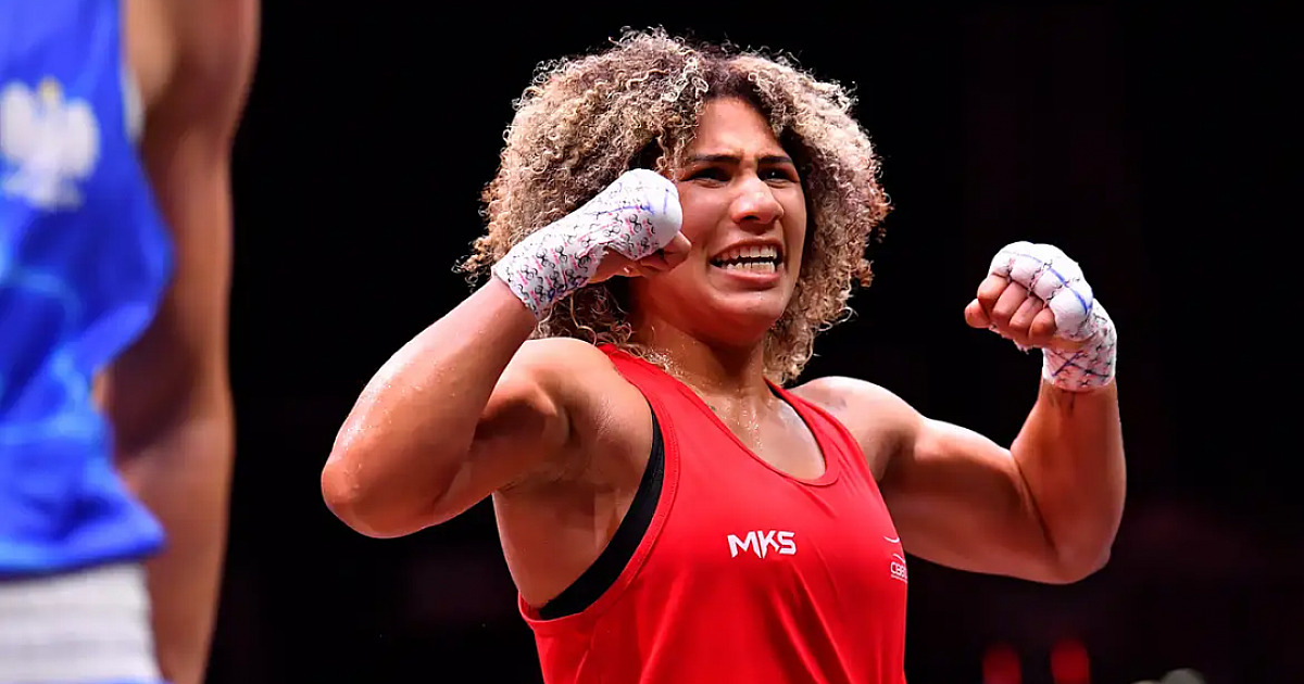 Rebeca Lima é campeã mundial de boxe em Liverpool