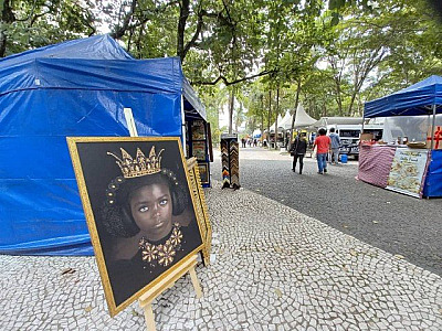 Feira de Artes, Decoração e Artesanato acontece até sábado (29)