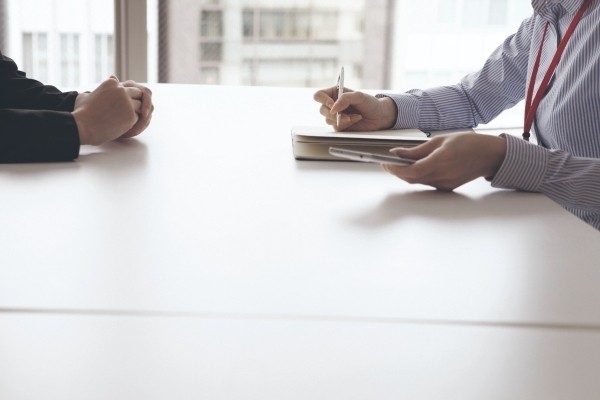 86% aceitariam ter salário menor para voltar ao mercado de trabalho