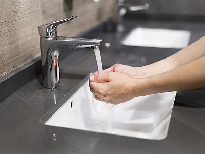 Sistema Cantareira opera só com 20% da capacidade; Sabesp pede uso consciente