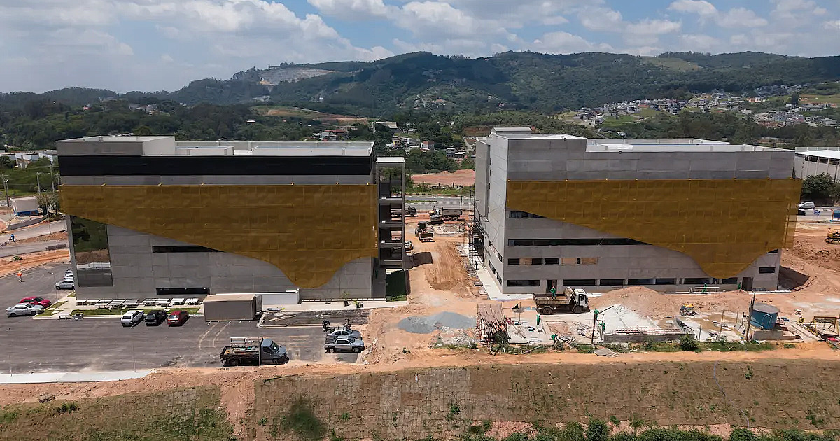 Prefeito Elvis Cezar promete entregas de obras e avanços na segurança em 2026