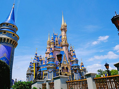 Disney anuncia novo parque de diversões nos Emirados Árabes Unidos