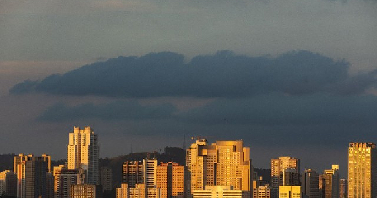 Semana começa com chuva e calor em Barueri e Santana de Parnaíba