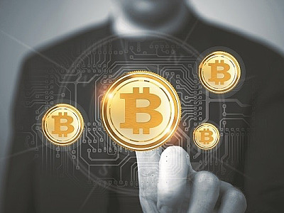Bitcoin pode manter crescimento em 2018, mas exige cuidados