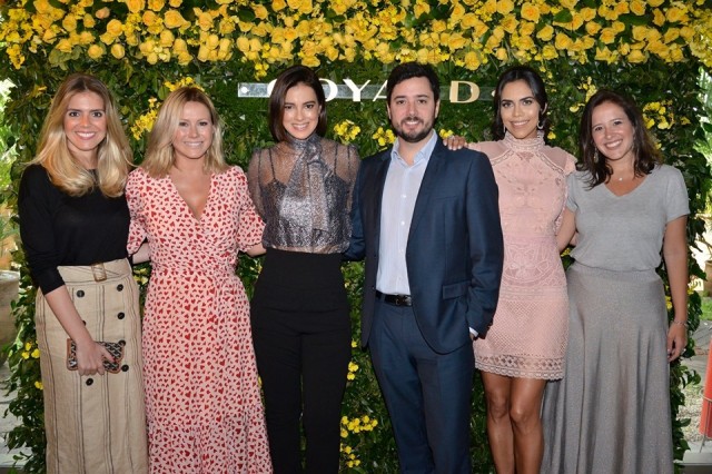 Lançamento de produtos de marca francesa reúne famosos em Alphaville