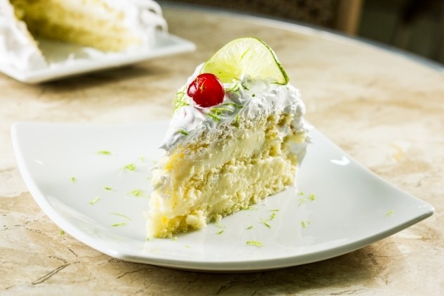 Alpino e Ganache de Limão são eleitos como Bolo do Mês na Sodiê Doces