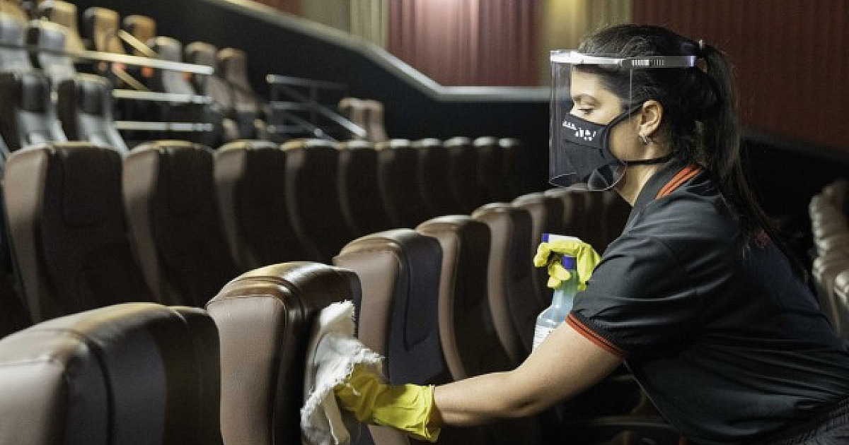 Com possível reabertura, cinemas adotam protocolos de saúde