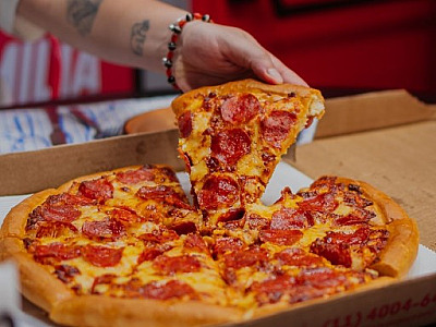 Pizza Hut lança campanha de Black Friday com promoções exclusivas