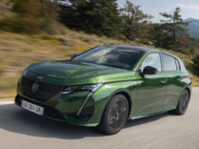 Novo PEUGEOT 308 é premiado no German Car Of the Year 2022