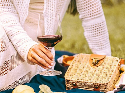 Grand Cru inicia 2025 com descontos de até 40% em rótulos renomados