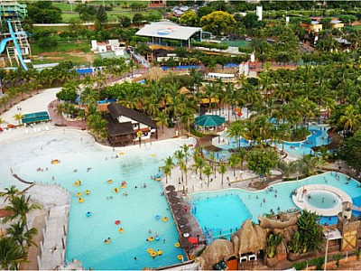 Enjoy Olímpia Park Resort celebra as férias com ingressos gratuitos para a criançada