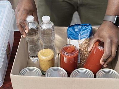 Rainha da Paz realiza ação para arrecadação de alimentos em Alphaville