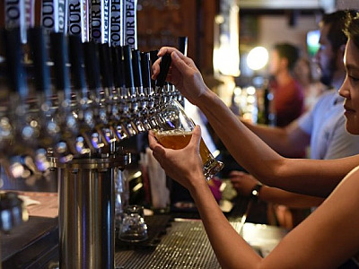 Choripan de Alphaville oferece chope gratuito neste domingo (30)