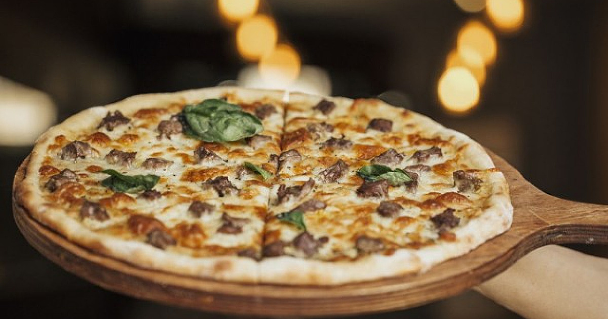 Etalia Pane e Pizza realiza ação em prol da SOS Pet Alpha nesta quarta-feira (19)