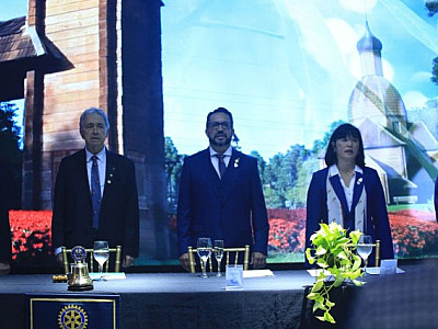 Márcia Hashimoto segue como presidente do Rotary Club Satélite Barueri Alphaville Mulheres em Ação