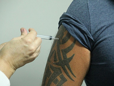 Número de faltosos à 2ª dose chega 2 mil em Barueri