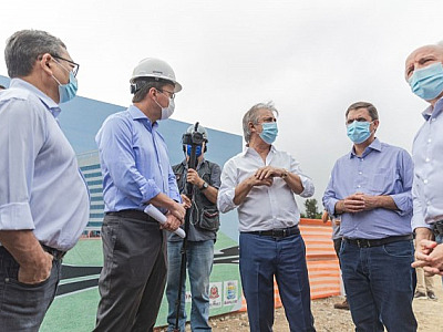 Furlan visita obras do futuro Hospital Regional e pede antecipação da entrega a Doria
