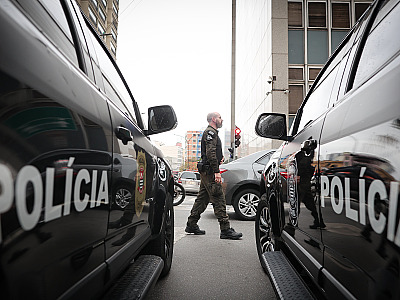 Polícia desarticula quadrilha que adulterava cocaína, duas pessoas foram presas em Santana de Parnaíba