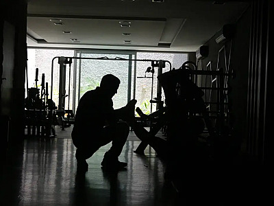 Incêndio em subestação provoca apagão na madrugada em todas as regiões