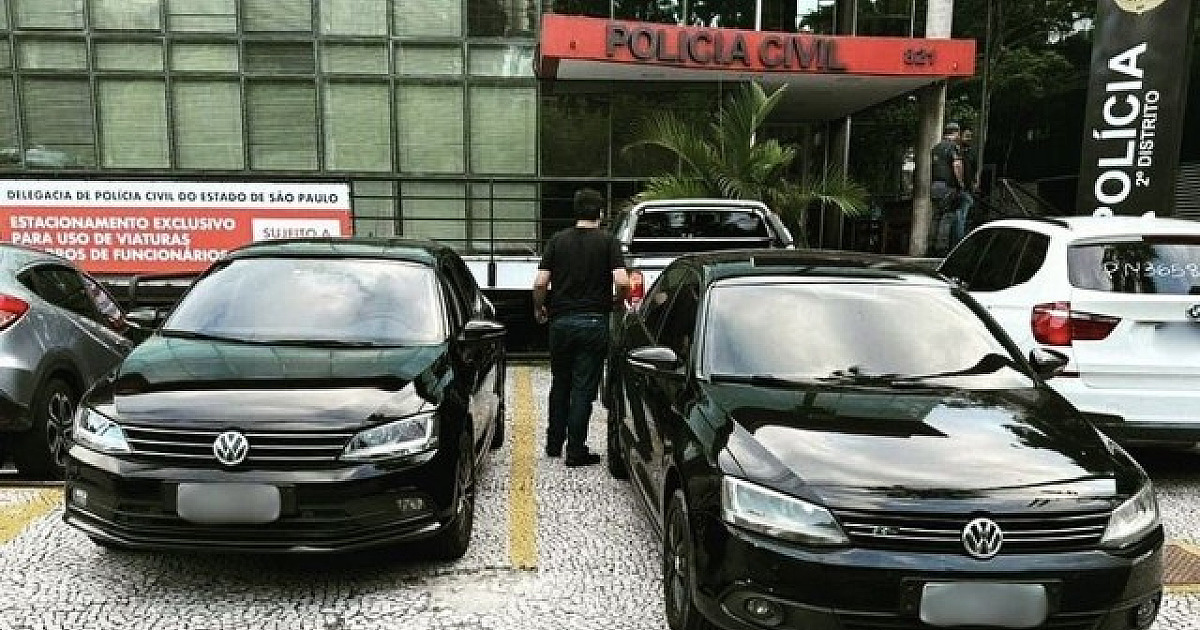 Polícia prende indivíduo com veículo dublê em Alphaville