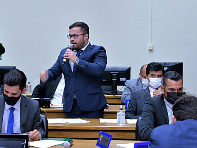 Vereador Oliani apresenta PL sobre Banco Municipal de Cadeira de Rodas