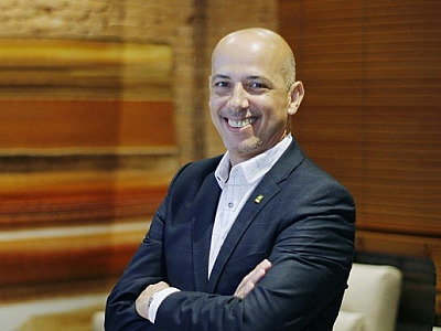 O que o comércio, o micro e o pequeno empresário precisam é de injeção de crédito na veia