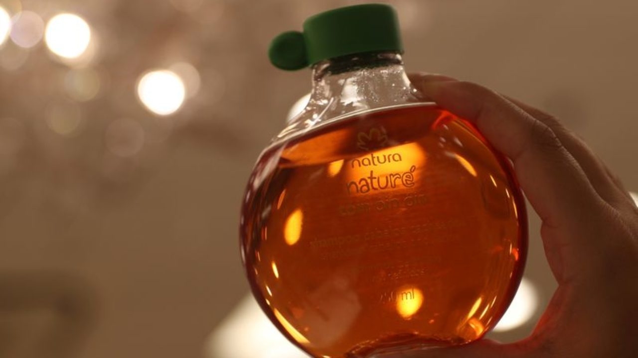 Natura redireciona fábricas para produção de álcool em gel e itens essenciais