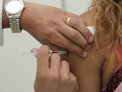 Apenas 28% das pessoas entre 18 e 59 anos tomaram a 2ª dose de reforço em Barueri