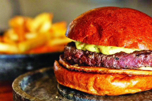 Oak Burger: suculência, sabor e textura elevados à décima potência