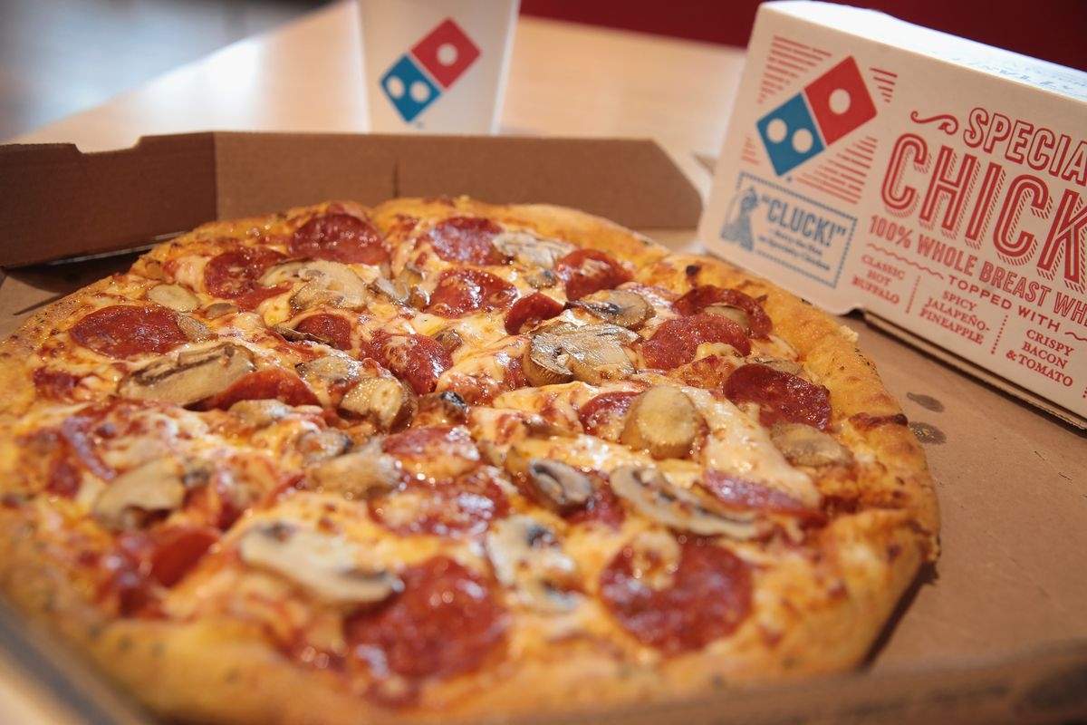 Domino's Pizza terá duas pizzas pelo preço de uma nesta semana