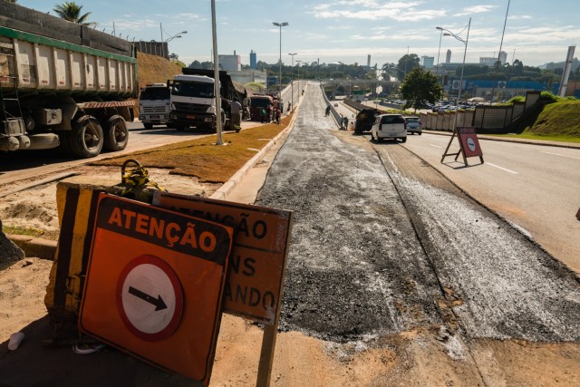 Obra do Viaduto da Araguaia será entregue em até 20 dias, diz prefeito de Barueri Rubens Furlan