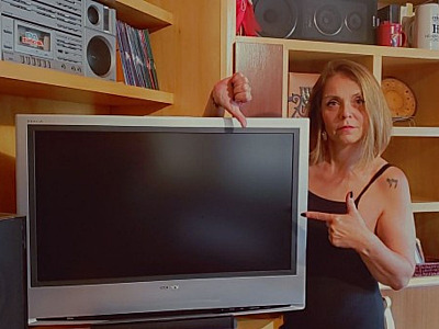 Grupo auxilia moradores em caso de danos em equipamentos elétricos