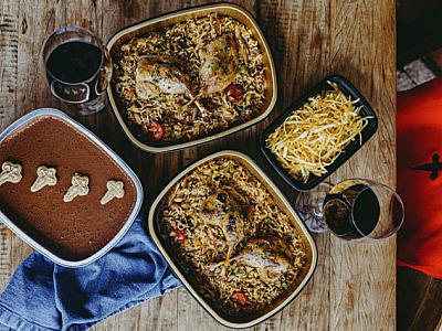 Adega Santiago anuncia ceia de Natal para encomenda