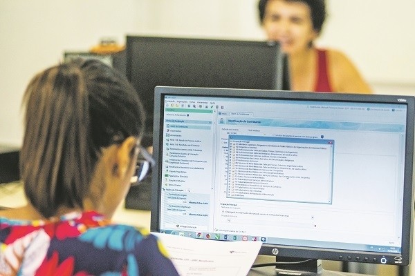 Faculdades oferecem ajuda com a declaração do Imposto de Renda 2019