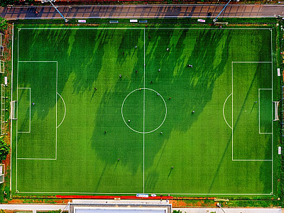 Os melhores jogadores de futebol do Brasil de todos os tempos