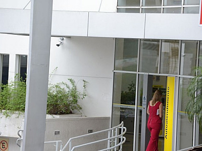 Natal: confira o que abre e fecha no feriado