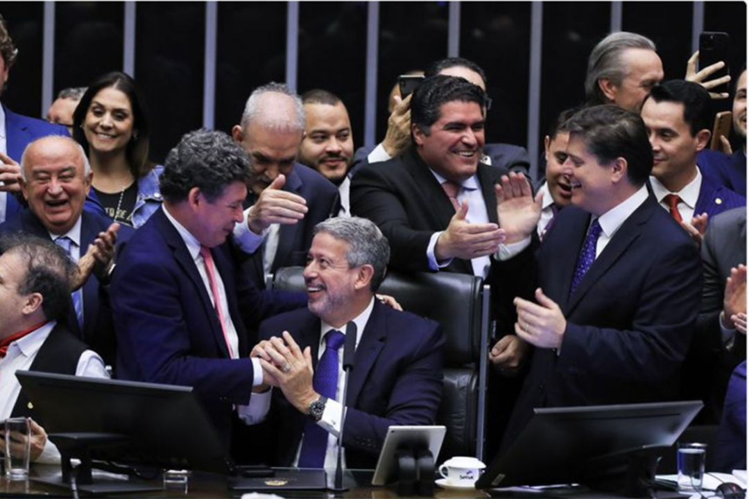 Barueri e Parnaíba terão ganho abaixo da inflação com reforma tributária