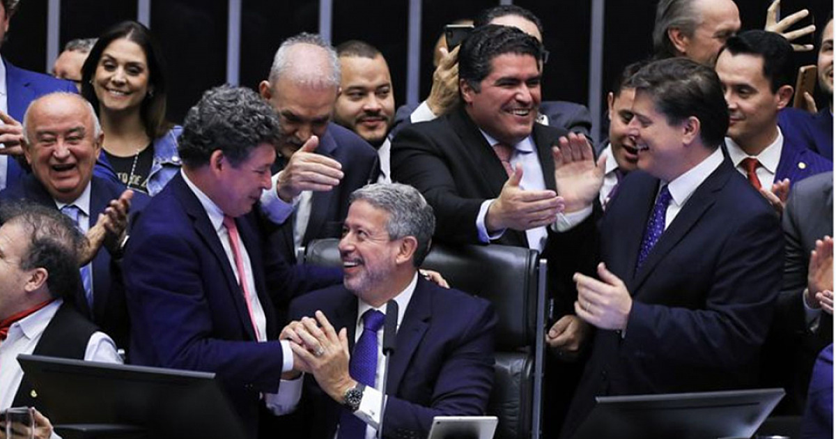 Barueri e Parnaíba terão ganho abaixo da inflação com reforma tributária