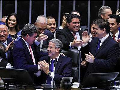 Barueri e Parnaíba terão ganho abaixo da inflação com reforma tributária