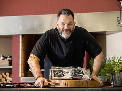 Frigorífico Cowpig lança linha de carnes suínas em parceria com Jimmy Ogro