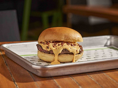 Cabana Burger oferece 50% de desconto para estudantes nas férias de janeiro