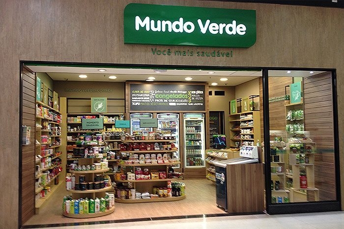 Mundo Verde irá presentear os clientes com copos do Mickey