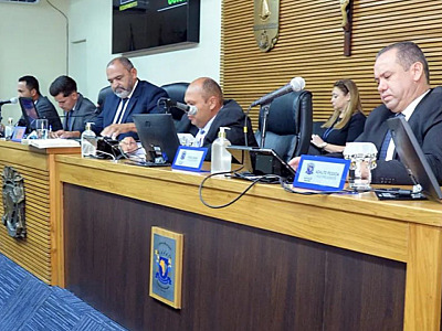 Tema da segurança nas escolas eleva temperatura na Câmara de Parnaíba