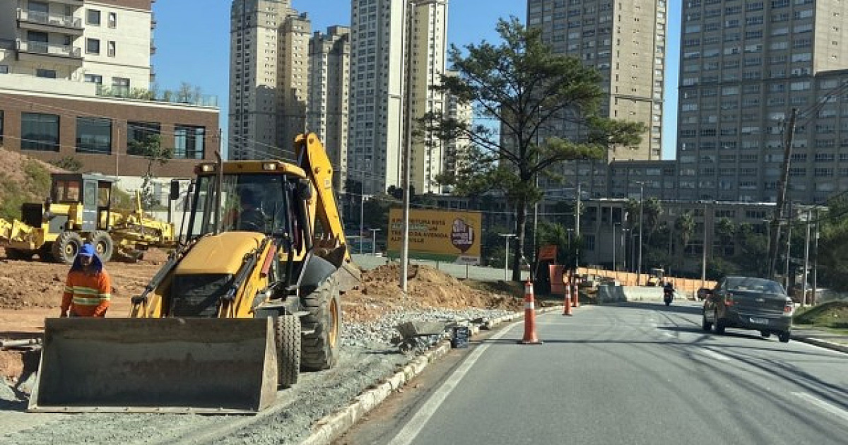 Av. Alphaville passará por alargamento de pista para melhorar fluidez no trânsito