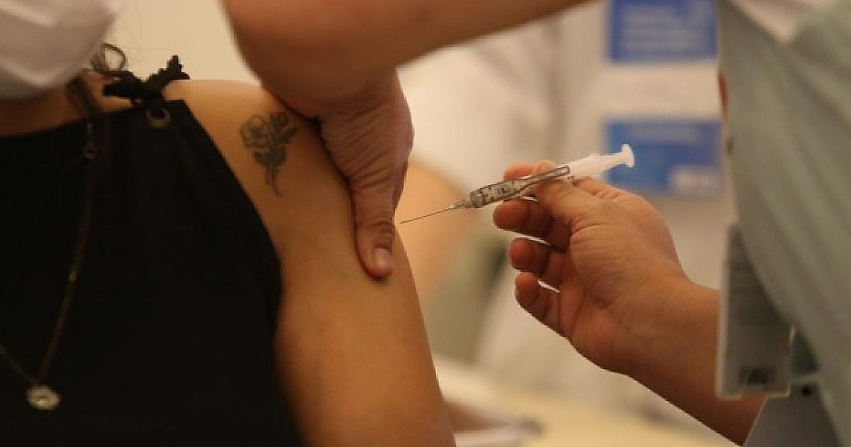 Barueri inicia vacinação contra a Covid-19 de pessoas a partir de 58 anos