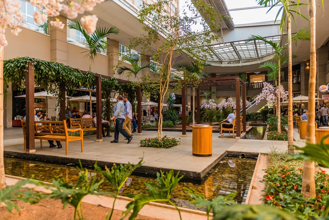 Alpha Square Mall encerra fevereiro com novas lojas e serviços