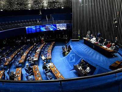 Menos de 20% dos parlamentares passam no teste de transparência