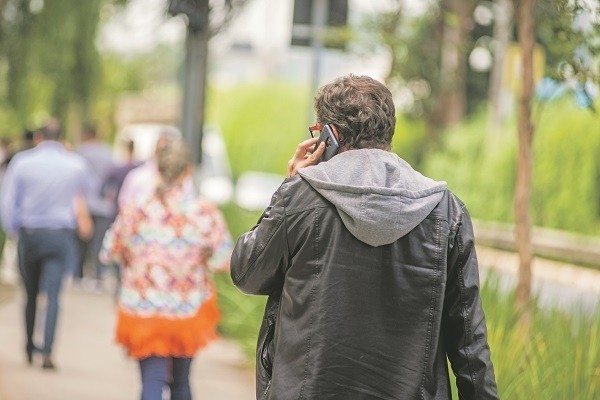 Municípios anotam queda de 23% em roubos e furtos de celulares